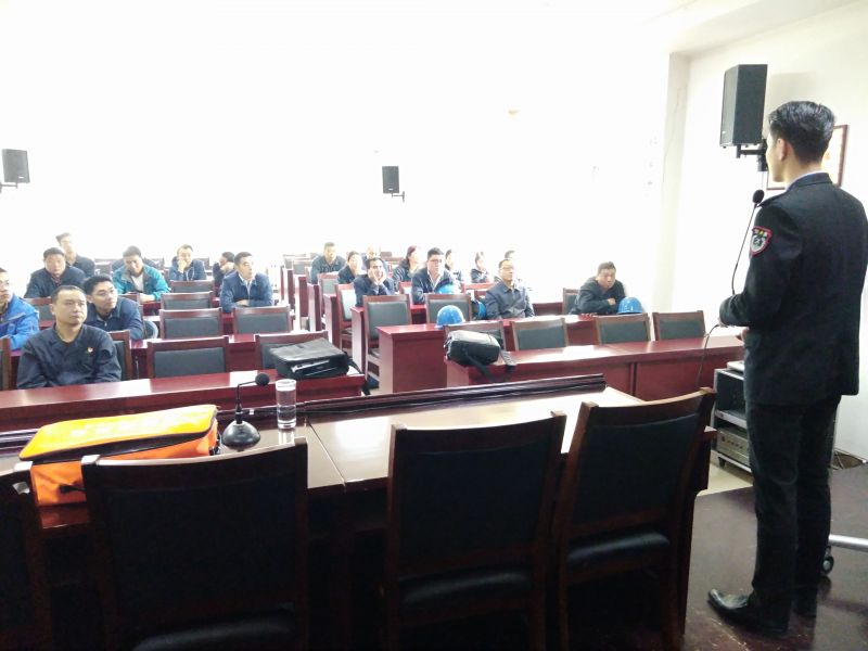 
				   
					黃河同力組織開(kāi)展2019年消防安全、職業(yè)衛(wèi)生及廠區(qū)雙重預(yù)防體系建設(shè)知識(shí)培訓(xùn)
				 